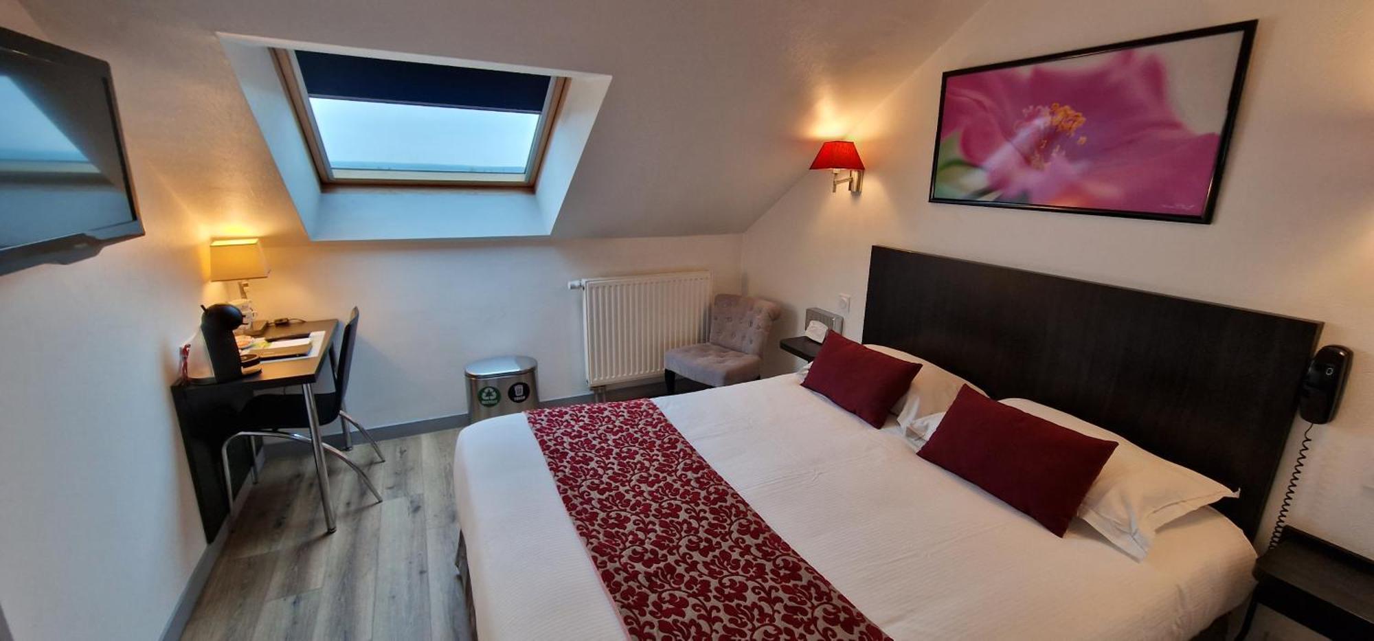 Hotel Le Bellevue Guer Eksteriør bilde